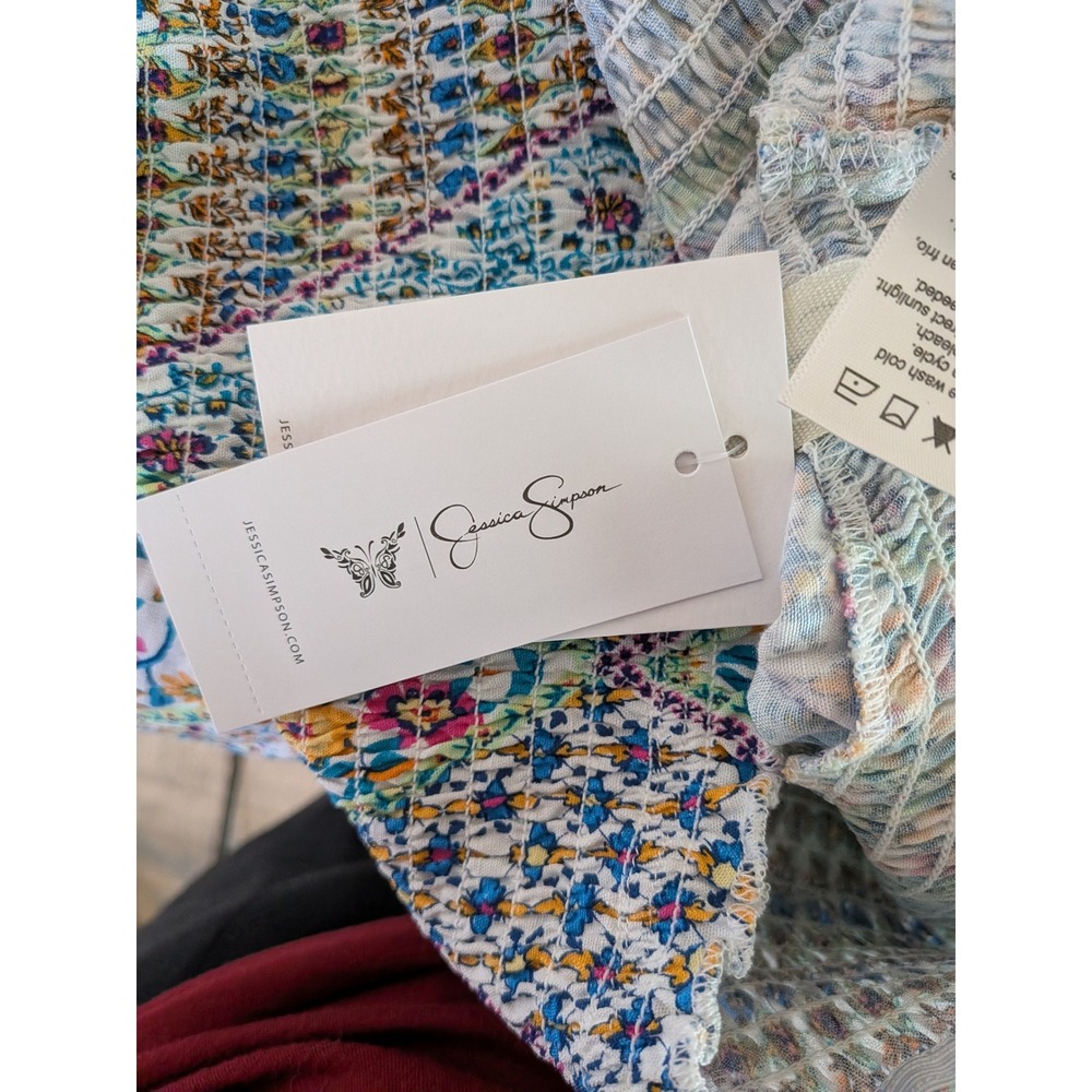 Jessica Simpson Womens XXL Smocked Waist Patchwork Floral Rayon Shorts NWT - Picture 4 of 5